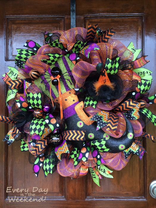 Every Day is the Weekend! l Halloween Decorating