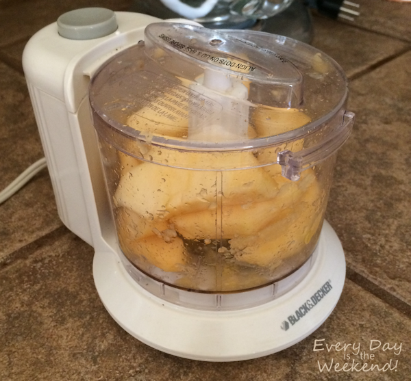 So So Good Apple Muffins @ Every Day is the Weekend!